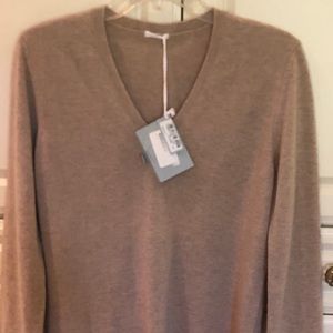 Malo Italian cashmere sweater V-neck